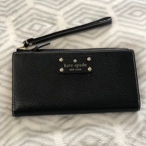 Kate Spade Wristlet / Wallet